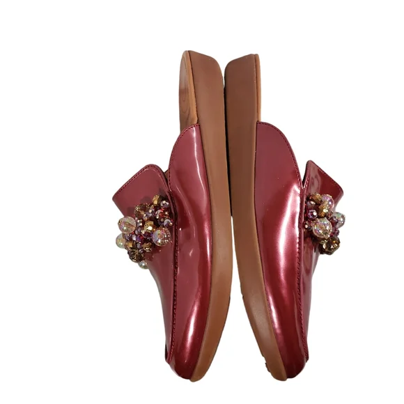 Elegant Pink Embellished Loafers - Picture 4 of 13